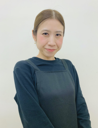 三輪 啓美写真